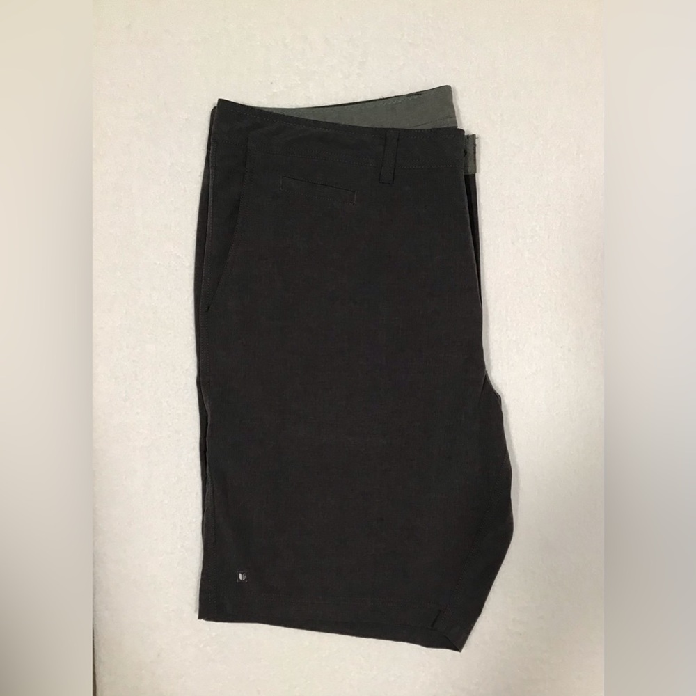 NWOT Linksoul M 40 Solid Boardwalker Short in Grey - 10" inseam